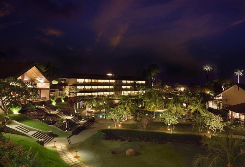 호텔 Grand Luley Manado