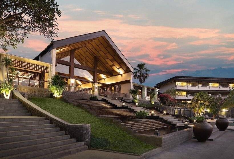 호텔 Grand Luley Manado