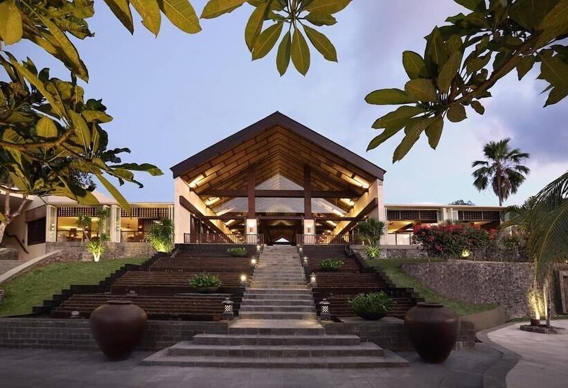 호텔 Grand Luley Manado