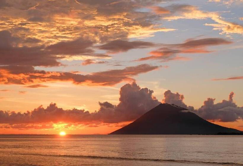 호텔 Grand Luley Manado