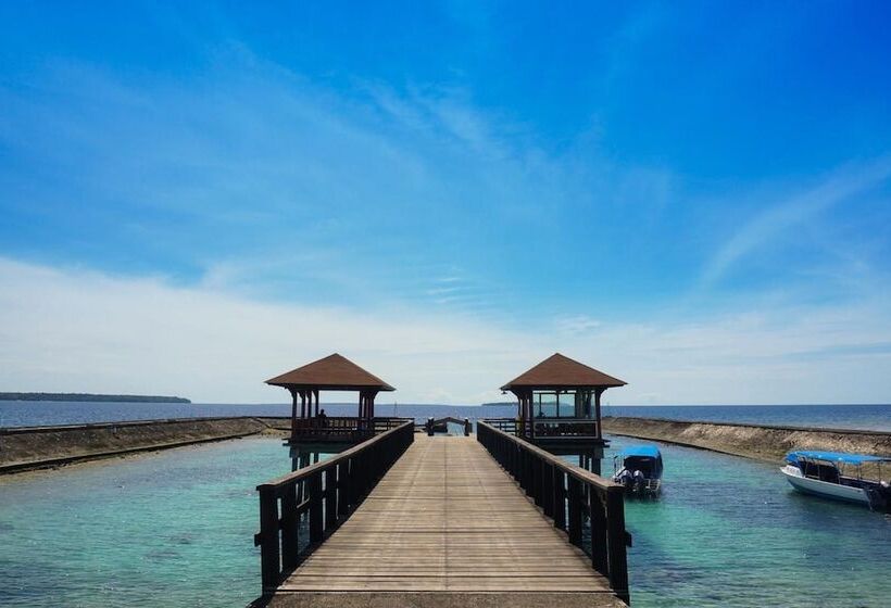 호텔 Grand Luley Manado