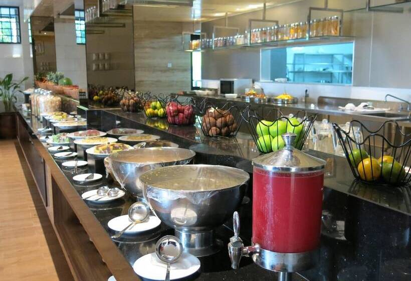 호텔 Grand Luley Manado