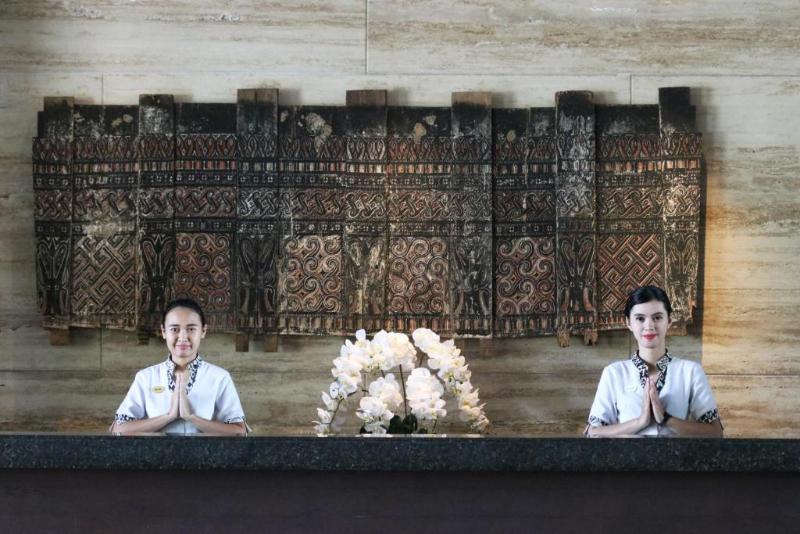 호텔 Grand Luley Manado