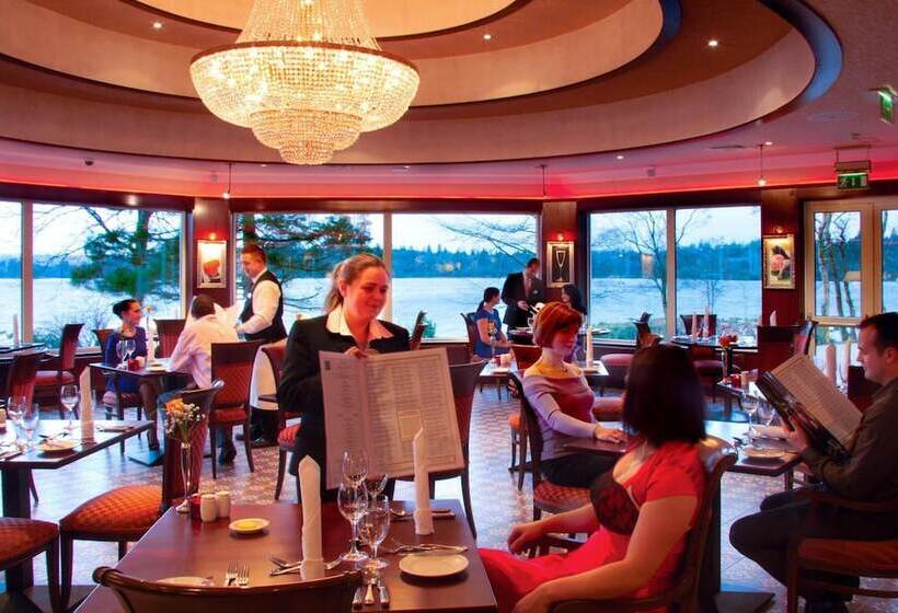 هتل Harvey's Point