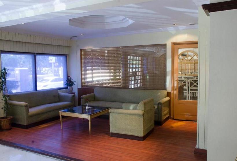 Отель Hawa Mahal