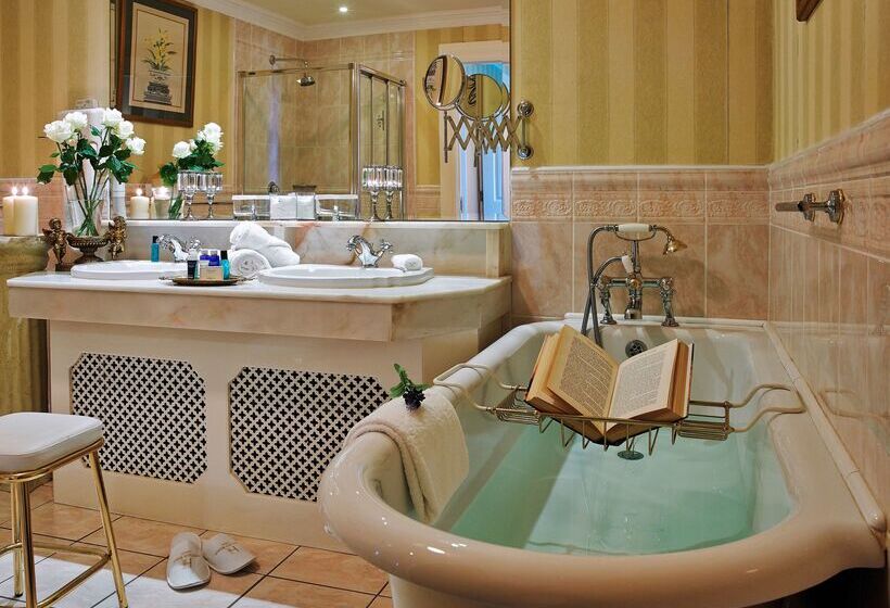 فندق Hayfield Manor