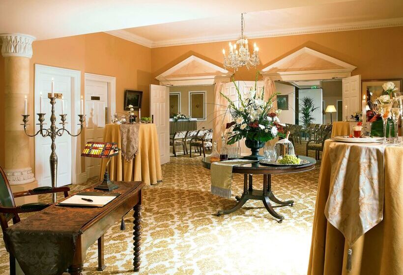 فندق Hayfield Manor