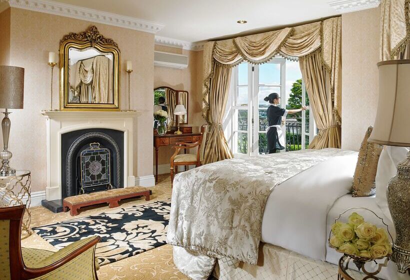 فندق Hayfield Manor