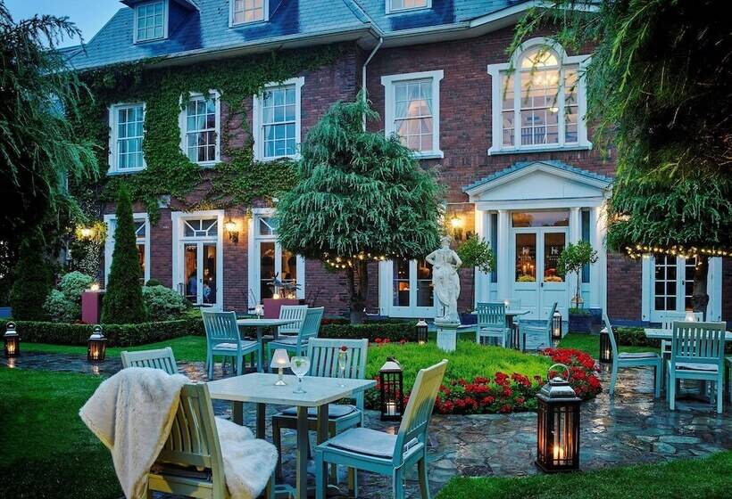 فندق Hayfield Manor