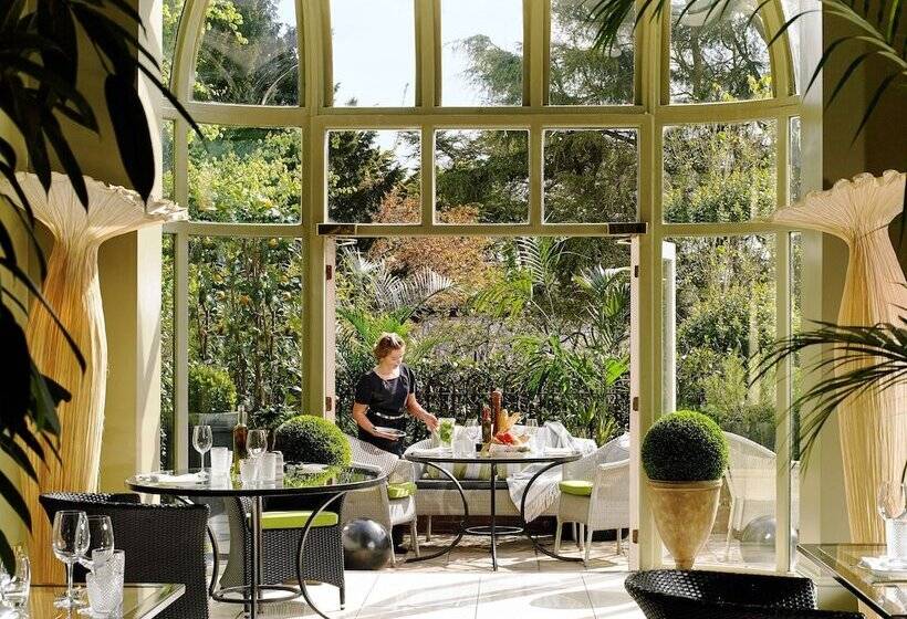 فندق Hayfield Manor