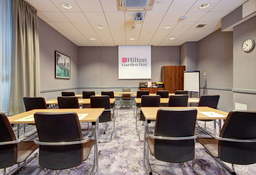 בית מלון כפרי Hilton Garden Inn Dublin City Centre