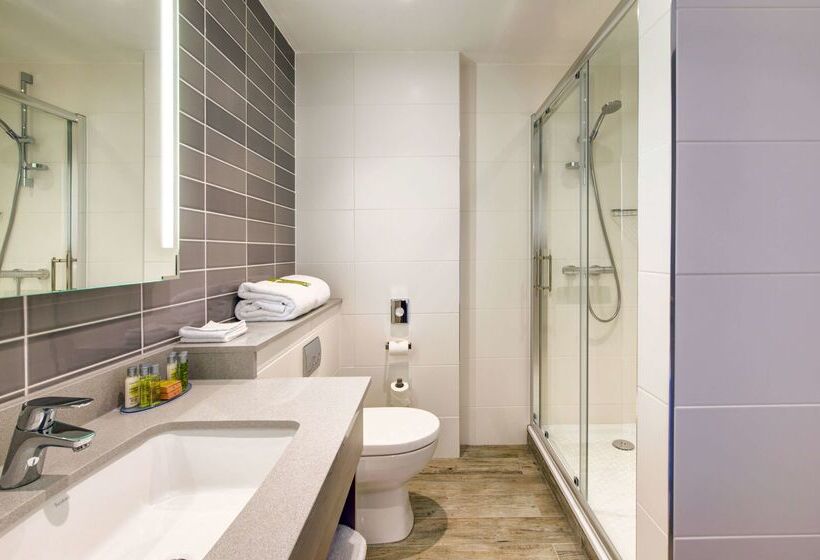 בית מלון כפרי Hilton Garden Inn Dublin City Centre