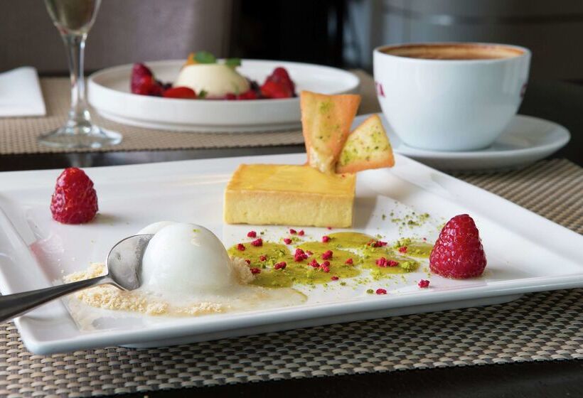 בית מלון כפרי Hilton Garden Inn Dublin City Centre