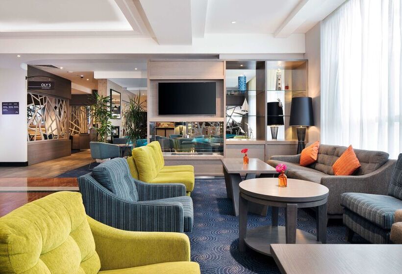 בית מלון כפרי Hilton Garden Inn Dublin City Centre