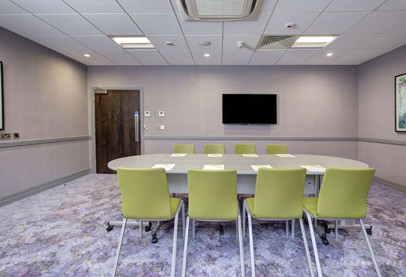 בית מלון כפרי Hilton Garden Inn Dublin City Centre