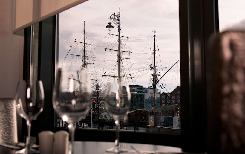 בית מלון כפרי Hilton Garden Inn Dublin City Centre