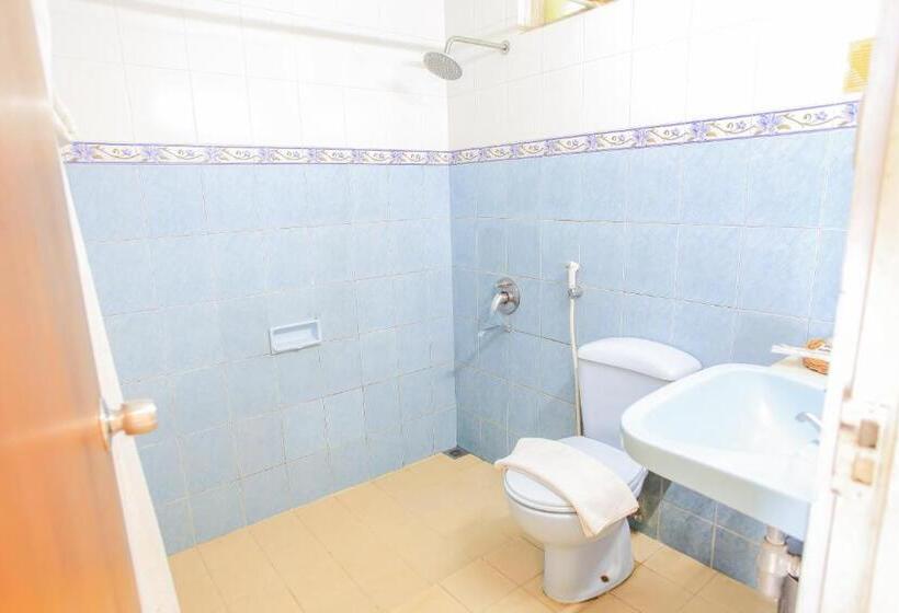 Inna Tretes Hotel & Resort