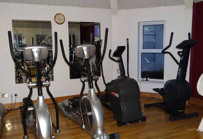 Jackson S Hotel & Leisure Centre