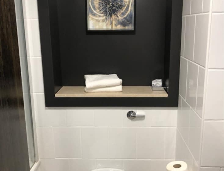 Отель Kilkenny Ormonde