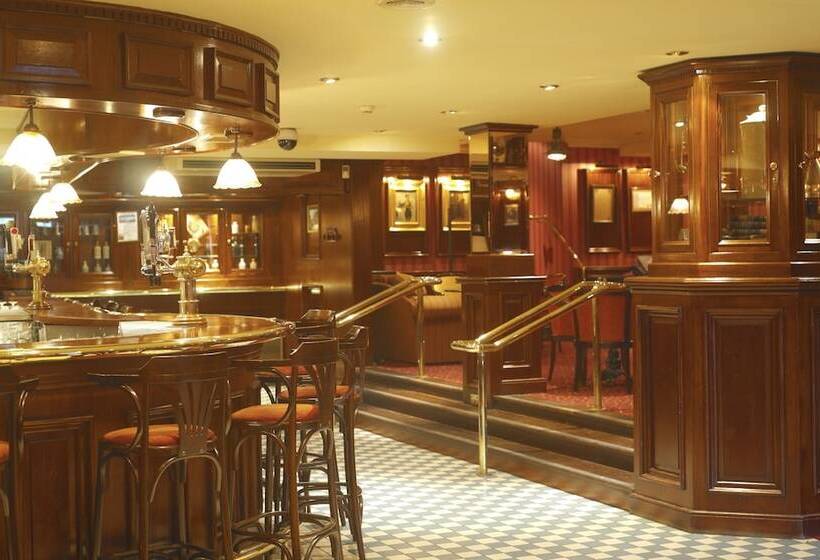 Killarney Towers Hotel & Leisure Centre