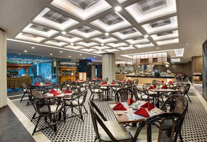 Отель Kimaya Sudirman Yogyakarta By Harris