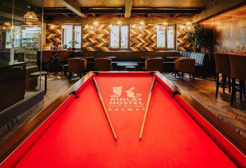 هتل Kinlay Hostel Eyre Square