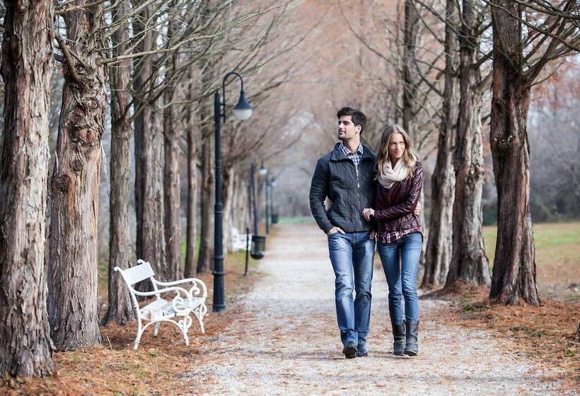 Lotus Therme Hotel & Spa