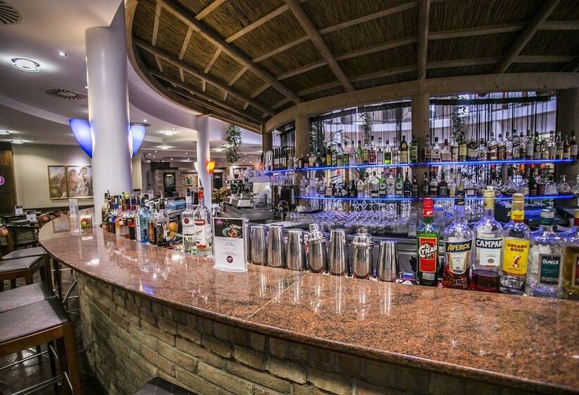 Lotus Therme Hotel & Spa