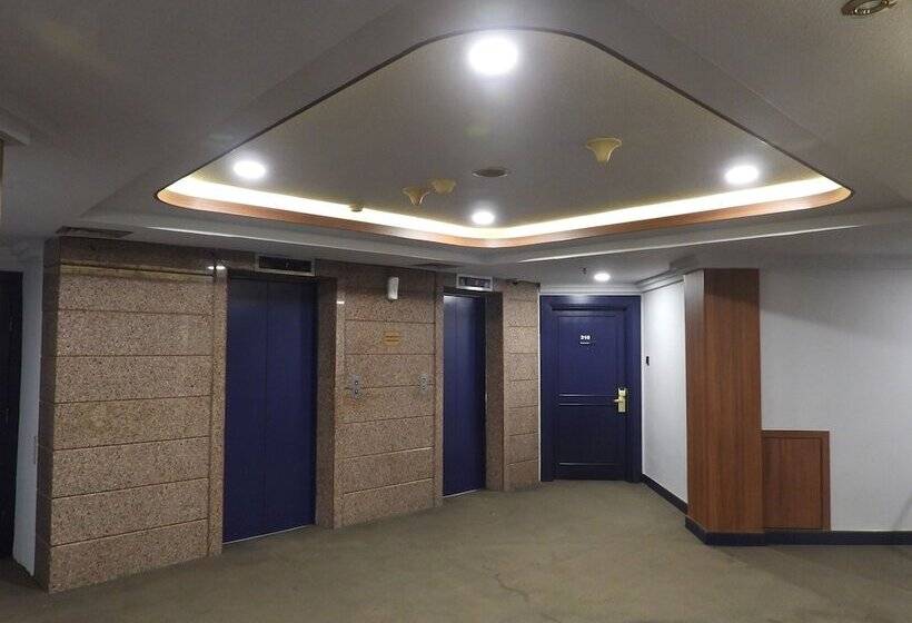 Maxwell Hotel Jakarta