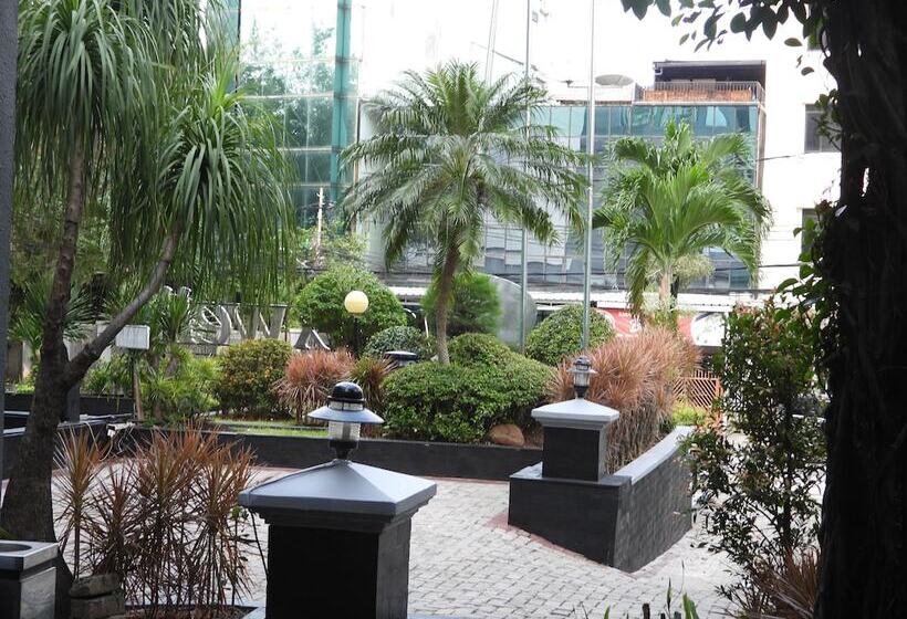 Maxwell Hotel Jakarta