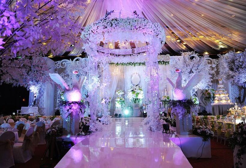 فندق Mercure Surabaya