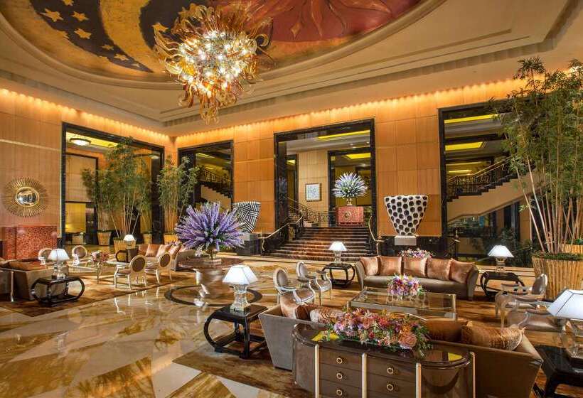 هتل Mulia Senayan, Jakarta