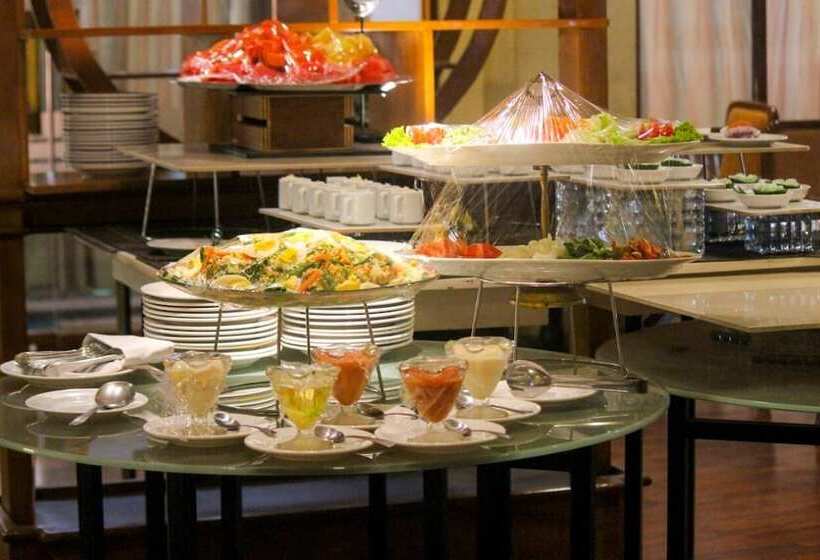 בית מלון כפרי New Saphir Yogyakarta