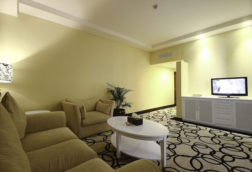 בית מלון כפרי New Saphir Yogyakarta