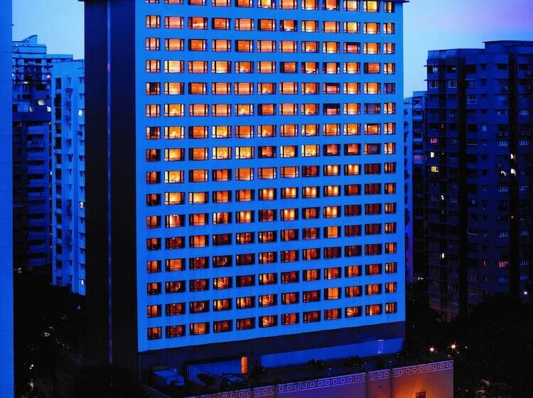 هتل President  Ihcl Seleqtions