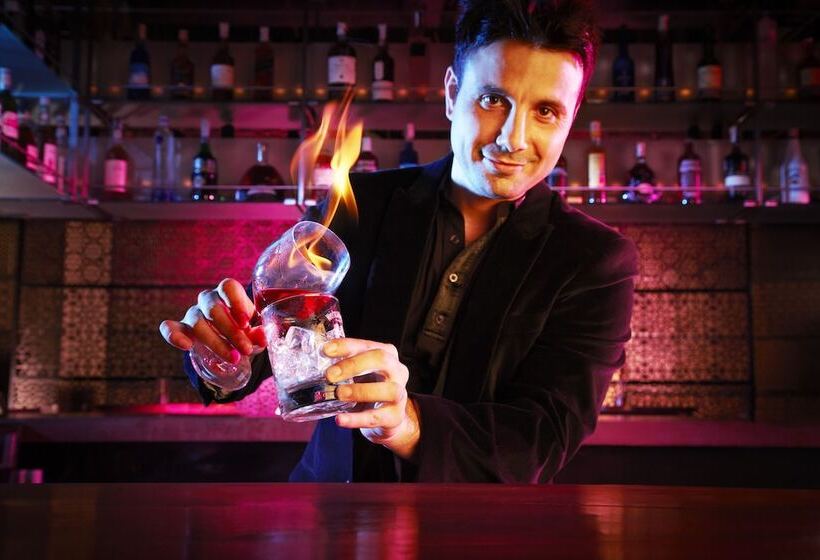 هتل President  Ihcl Seleqtions