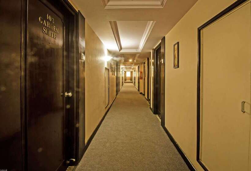 فندق Quality Inn Regency, Nashik