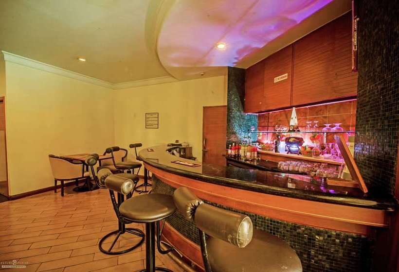 فندق Quality Inn Regency, Nashik