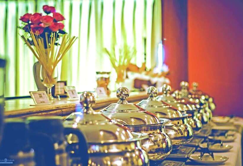 فندق Quality Inn Regency, Nashik