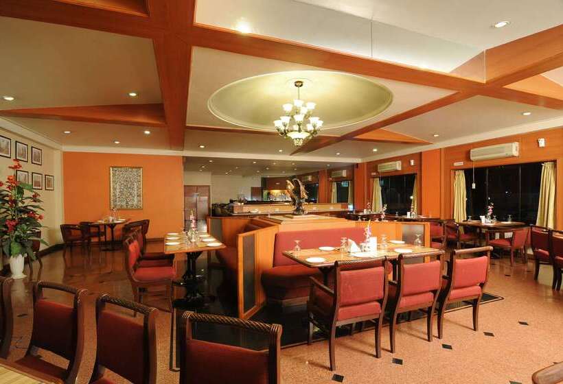 فندق Quality Inn Regency, Nashik