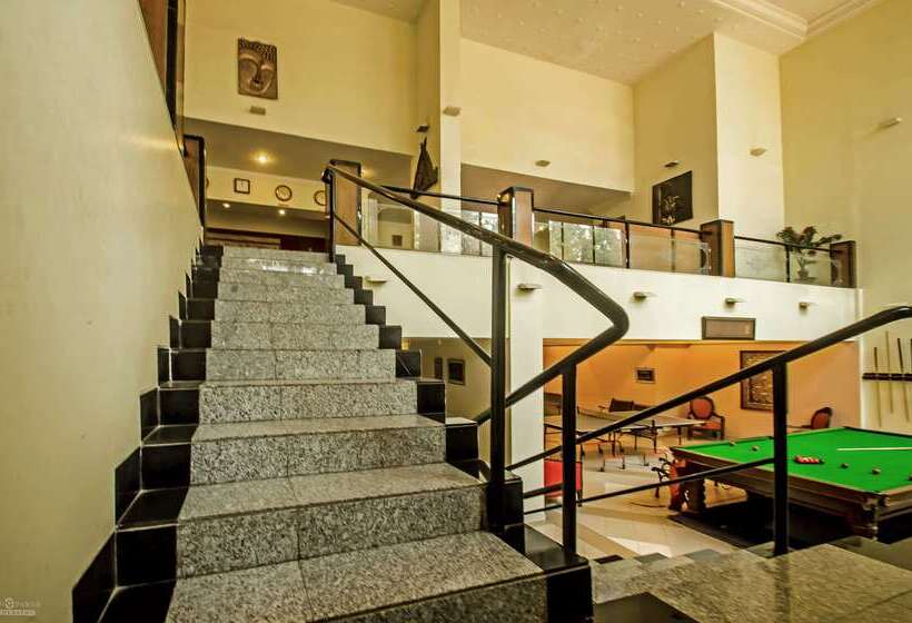 فندق Quality Inn Regency, Nashik