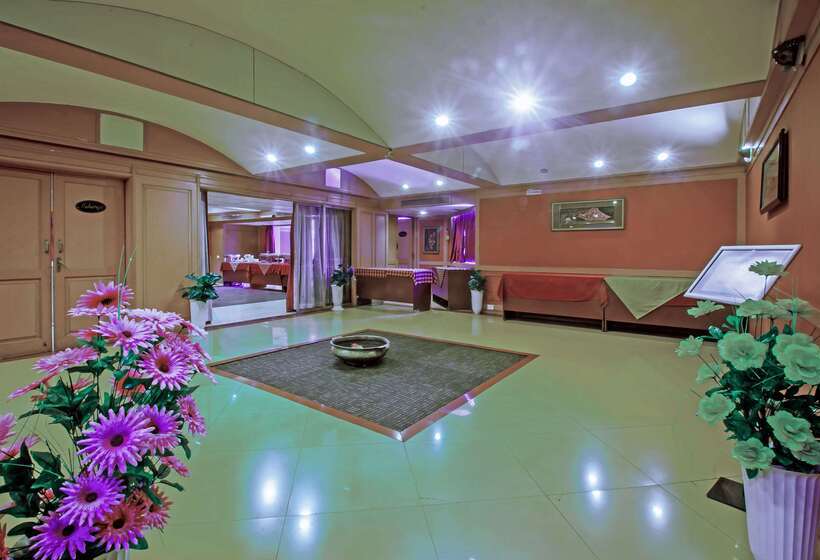 فندق Quality Inn Regency, Nashik