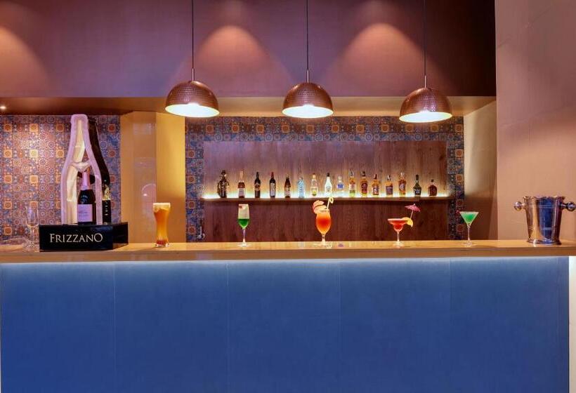 فندق Quality Inn Regency, Nashik