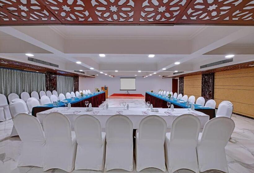 فندق Quality Inn Regency, Nashik
