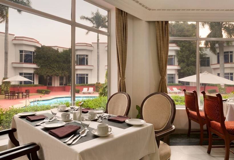 فندق Ramada Khajuraho