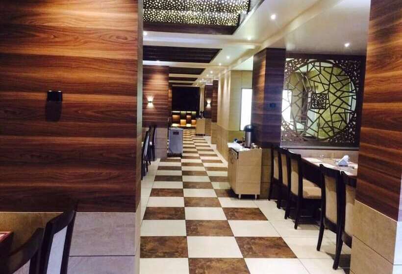 호텔 Ramanashree Richmond