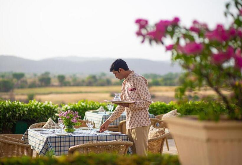 Hotel Ramgarh Lodge, Jaipur – Ihcl Seleqtions