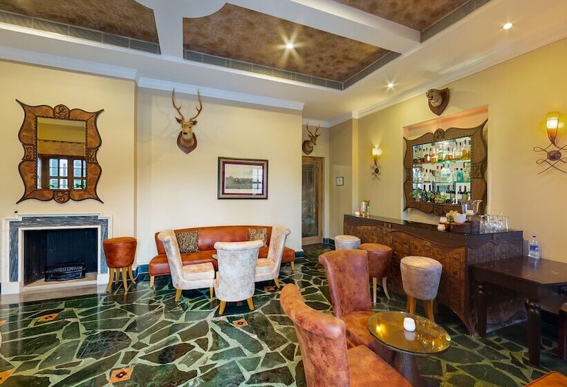 בית מלון כפרי Ramgarh Lodge, Jaipur – Ihcl Seleqtions