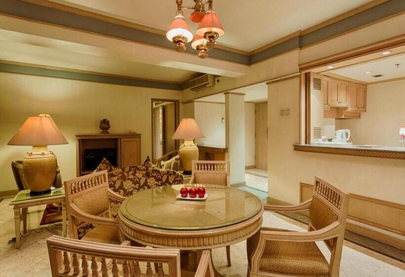 هتل Sahid Jaya Lippo Cikarang