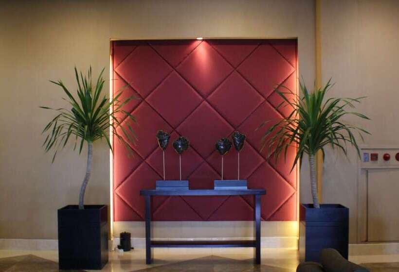 فندق Santika Pandegiling Surabaya